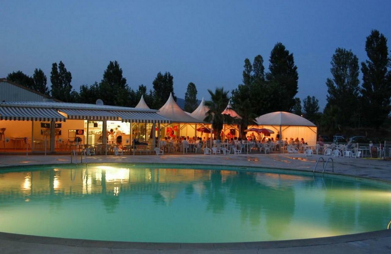 Mobile Home Service Hotelier Fréjus Exterior photo