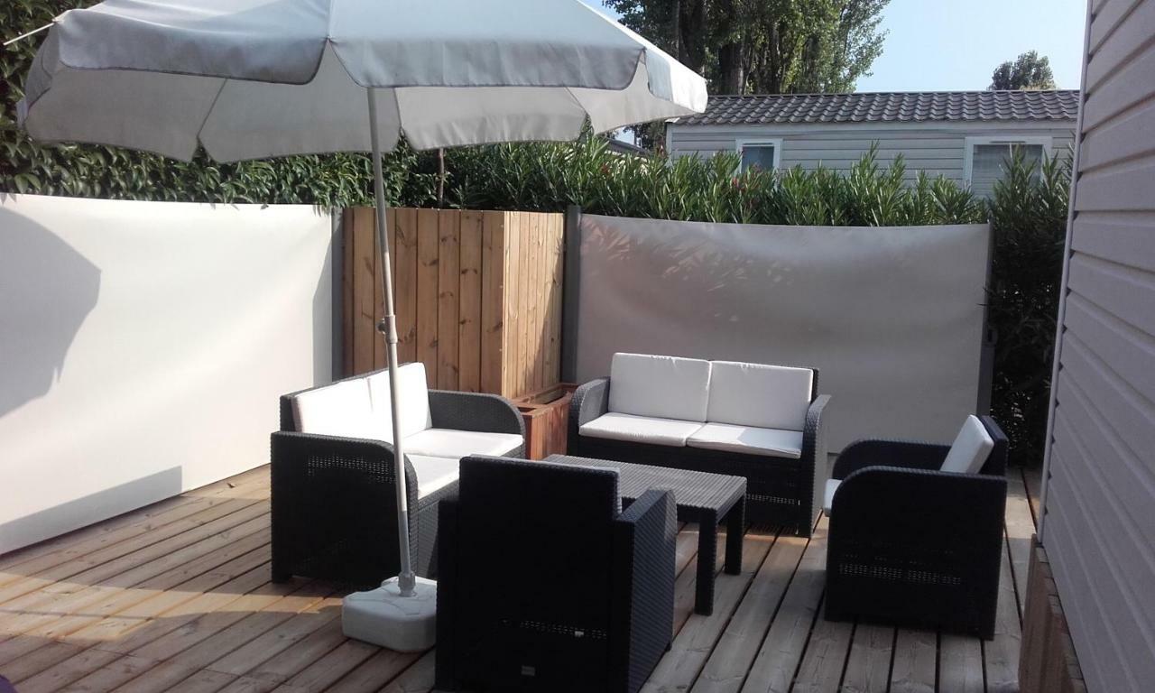 Mobile Home Service Hotelier Fréjus Exterior photo
